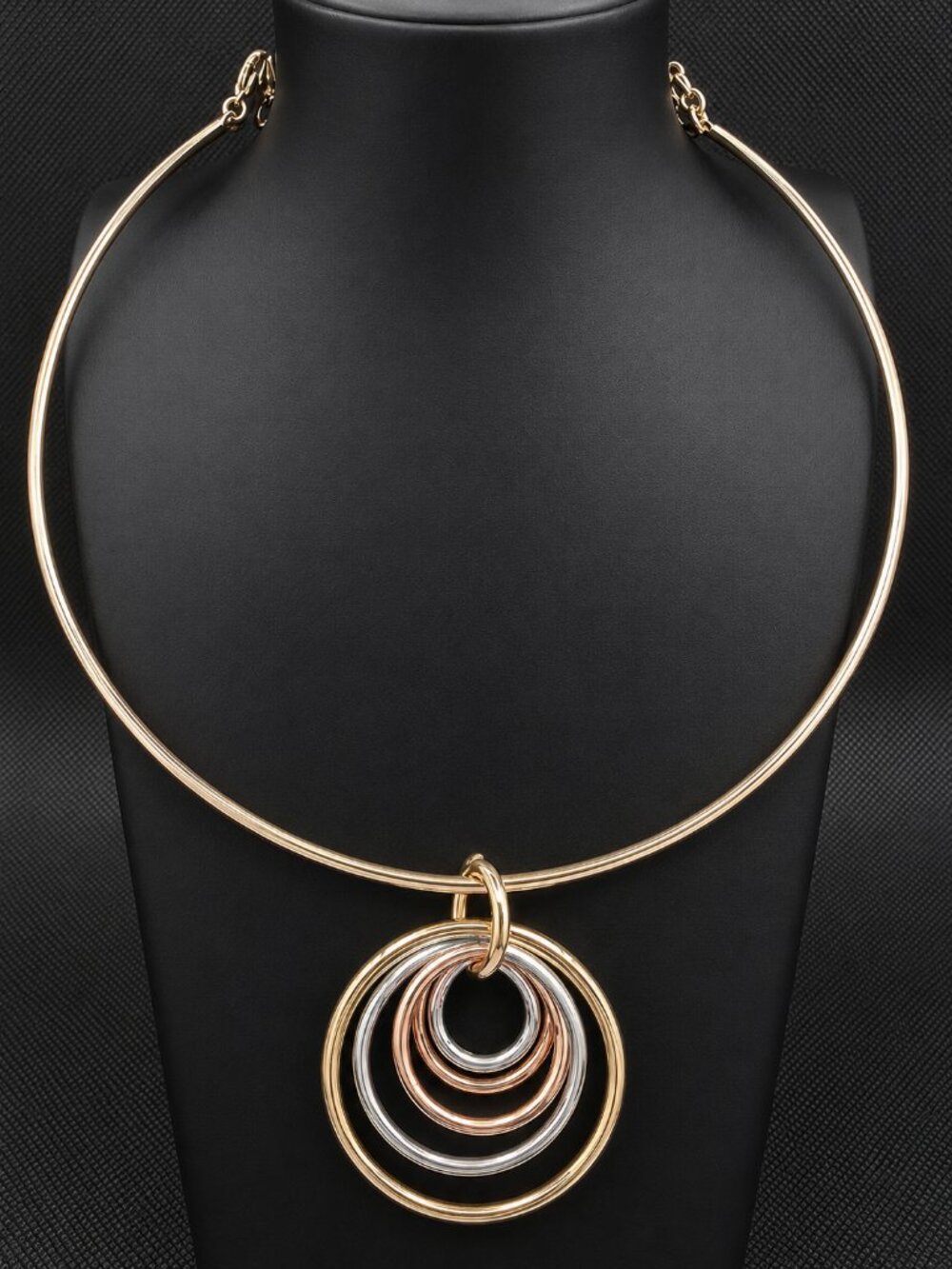 Gap Gold Tone Collar Necklace with Multi Ring Pendant Statement Choker